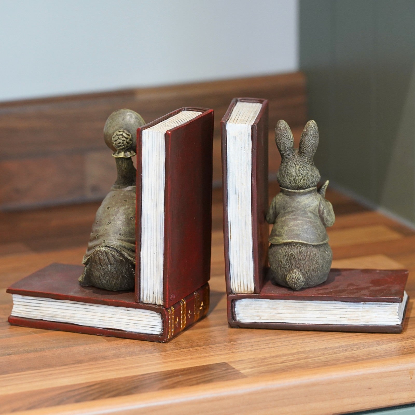 Beatrix Potter Bookends – Pair | Peter Rabbit + Jemima