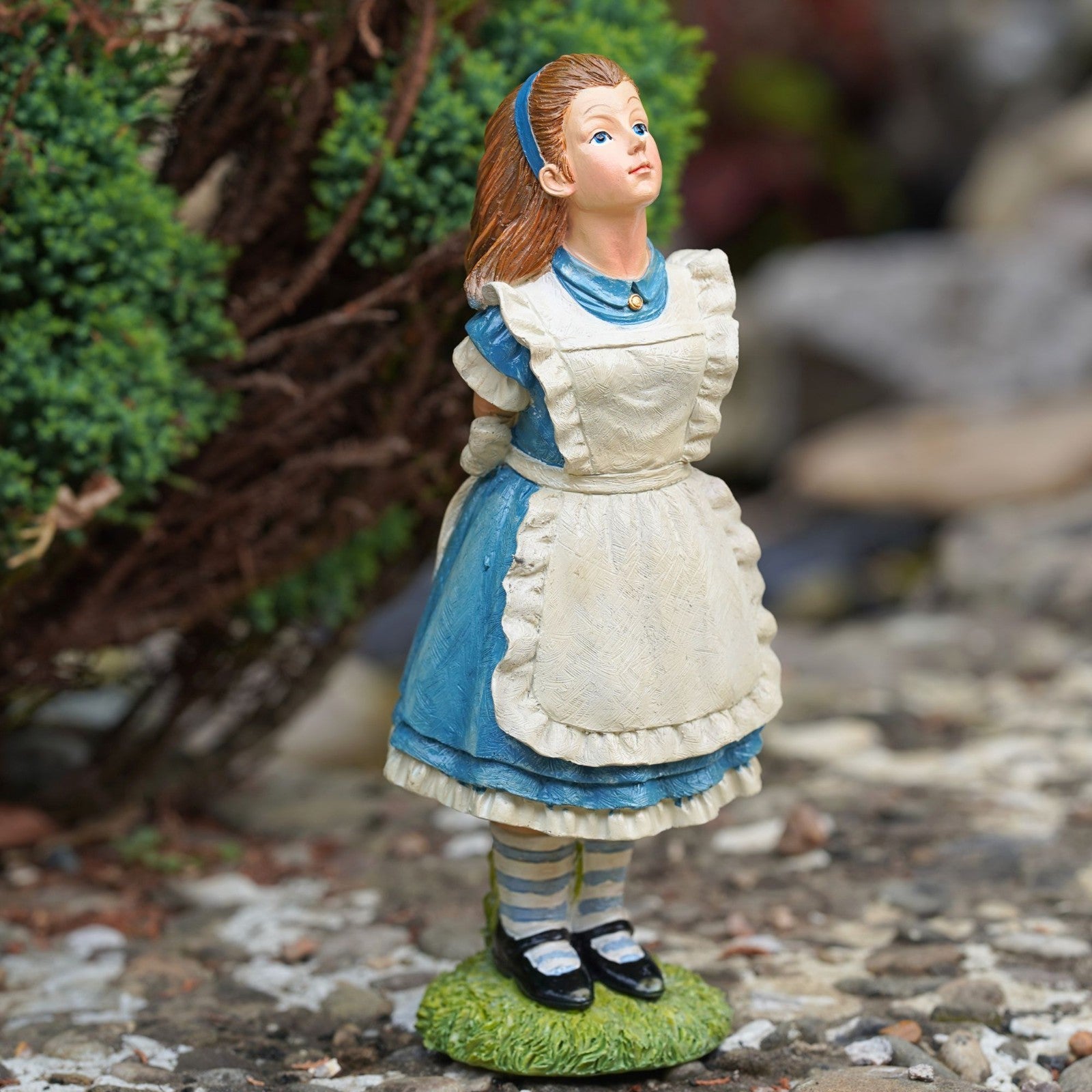 Alice in Wonderland Resin Garden Ornaments – Set of 4
