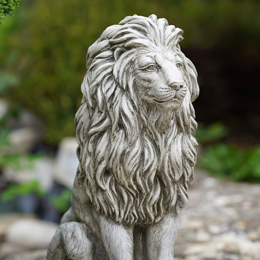 Regal Lion Garden Statue – Large Resin Lion