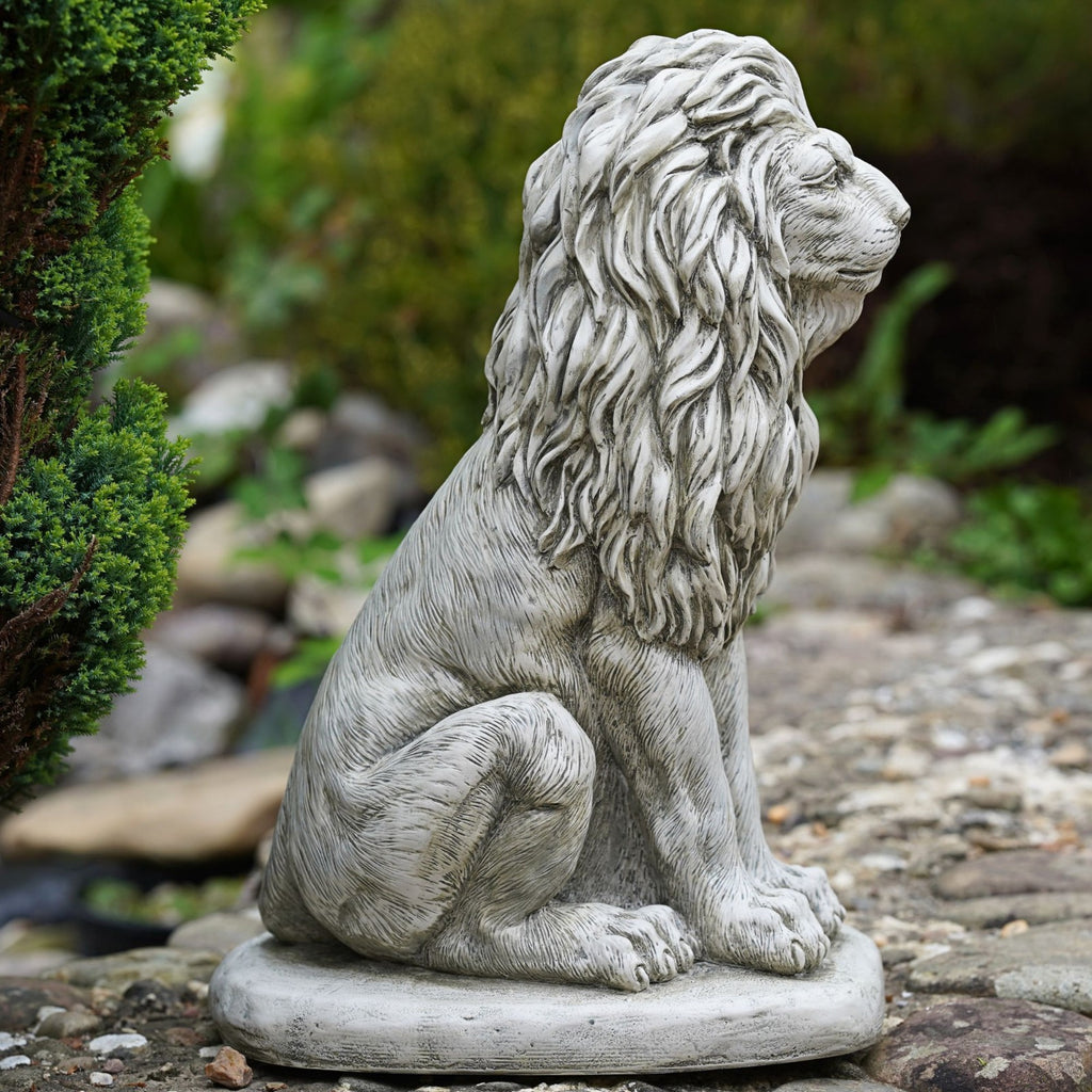 Regal Lion Garden Statue – Large Resin Lion