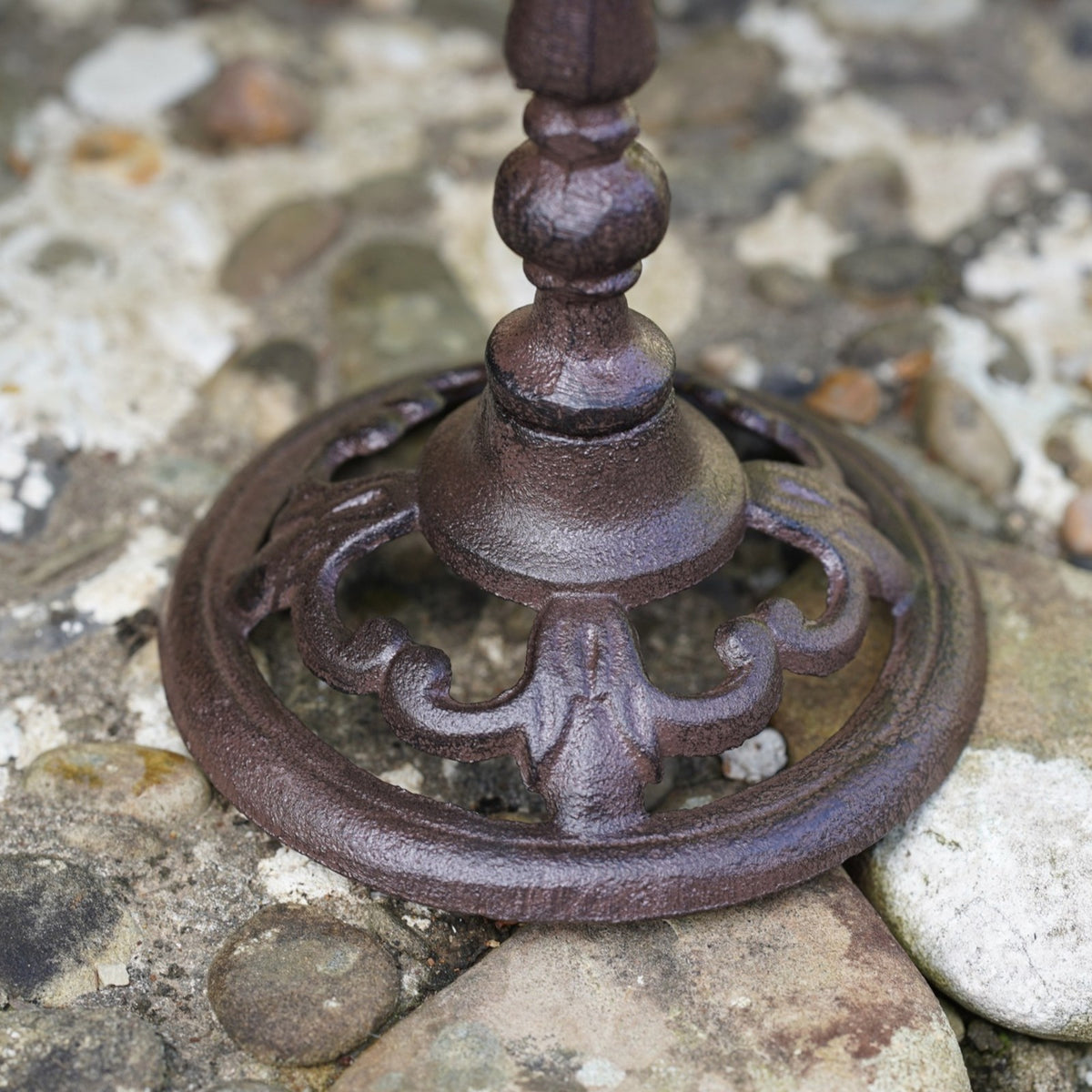 Cast Iron Large Bird Bath Feeder