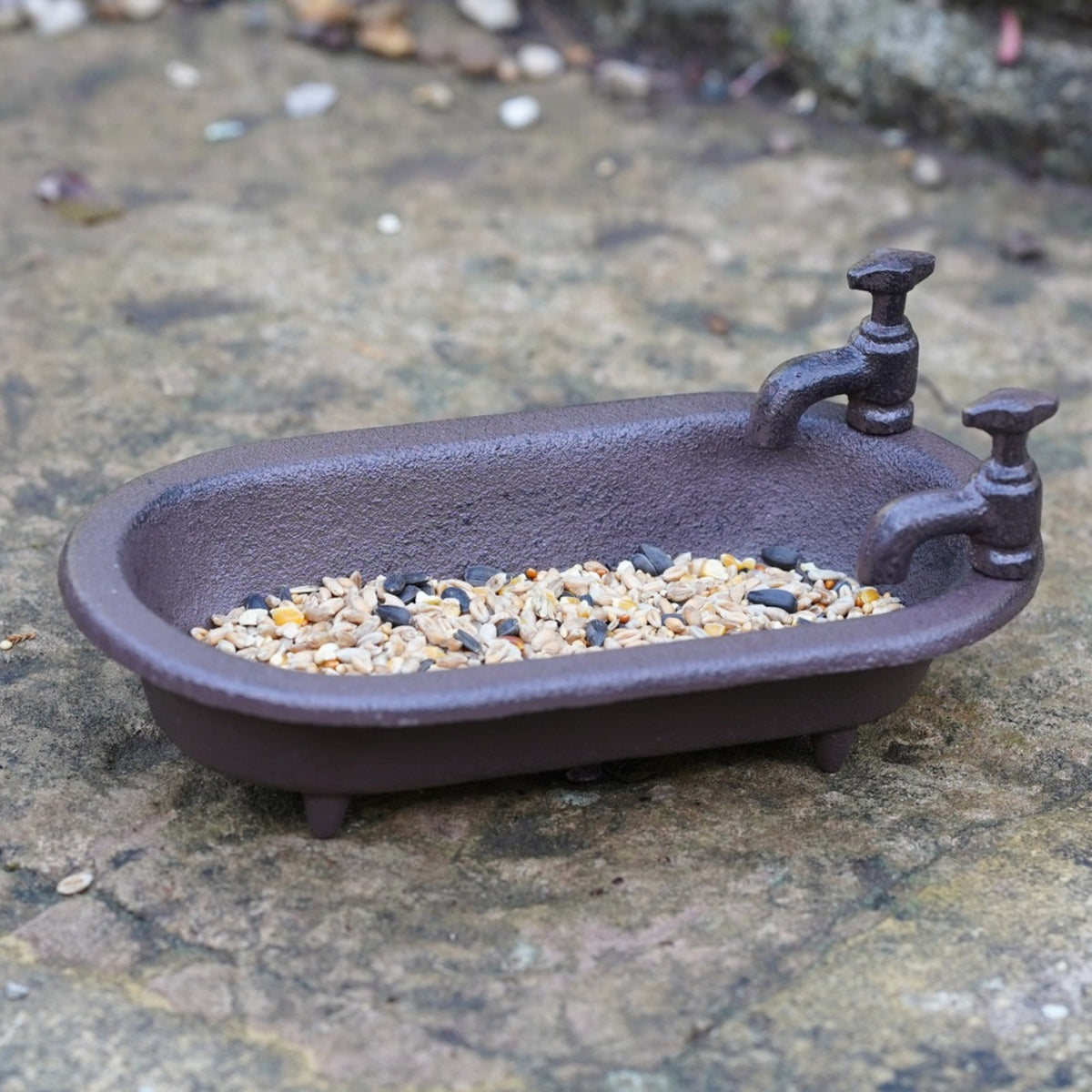 Cast Iron Bathtub Bird Bath Feeder