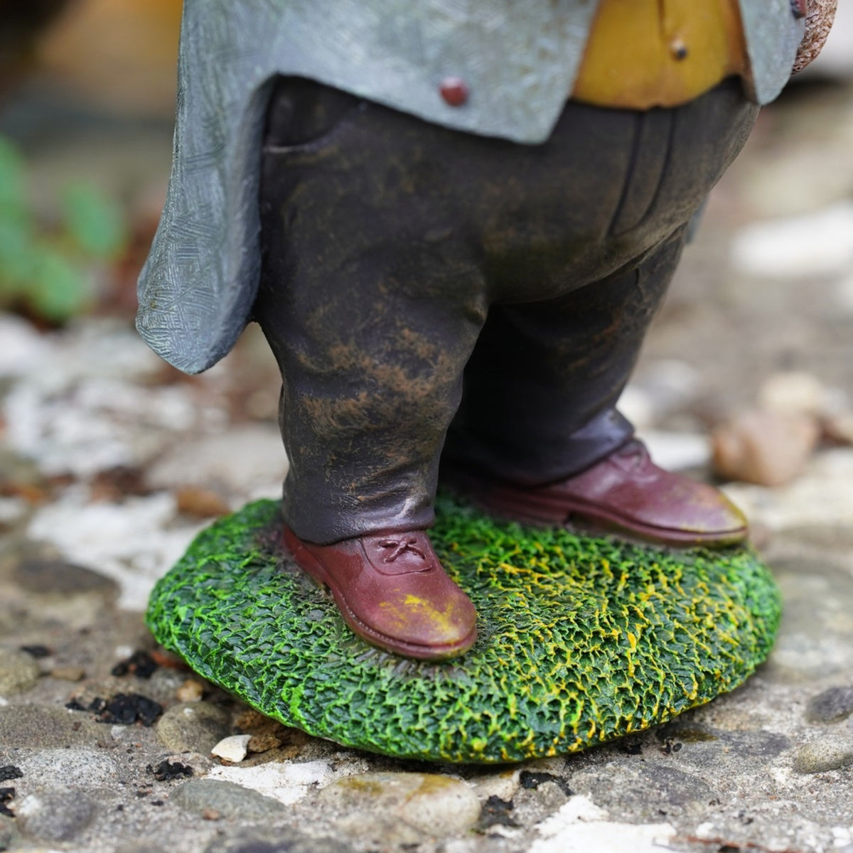 Gentleman Bear Resin Garden Statue