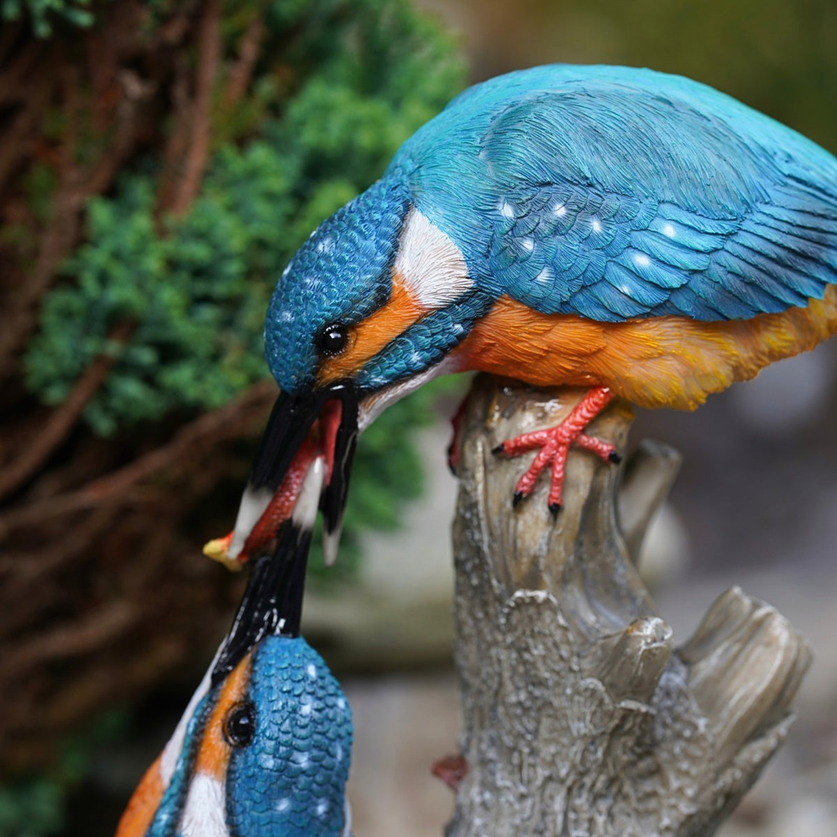Large Kingfishers Resin Garden Statue