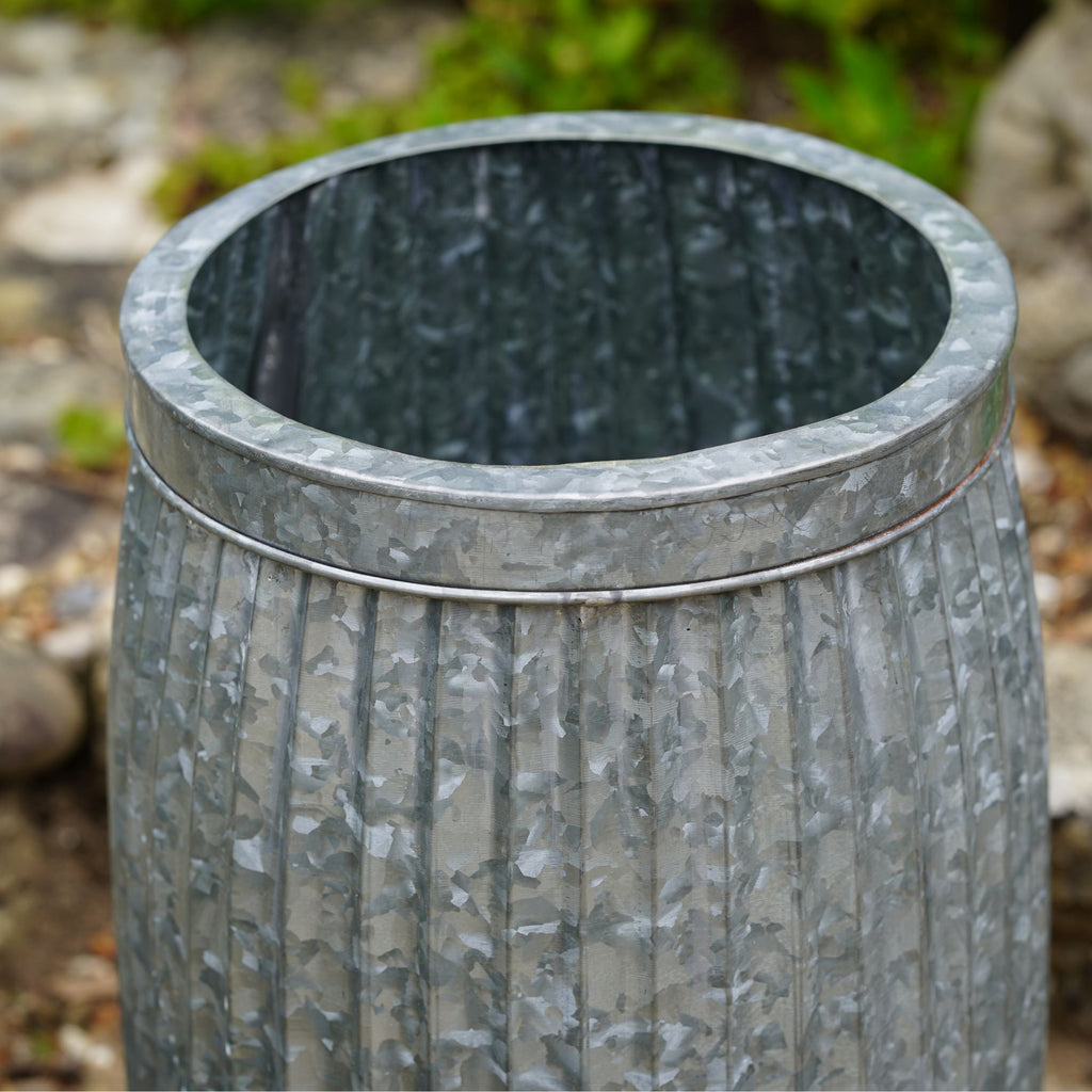 Galvanised Dolly Tub Planter – Ribbed Plant Pot for Garden