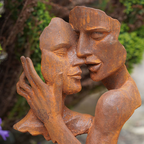 Cast Iron Lovers Sculpture – Antique Style Figurine Ornament for Home & Garden