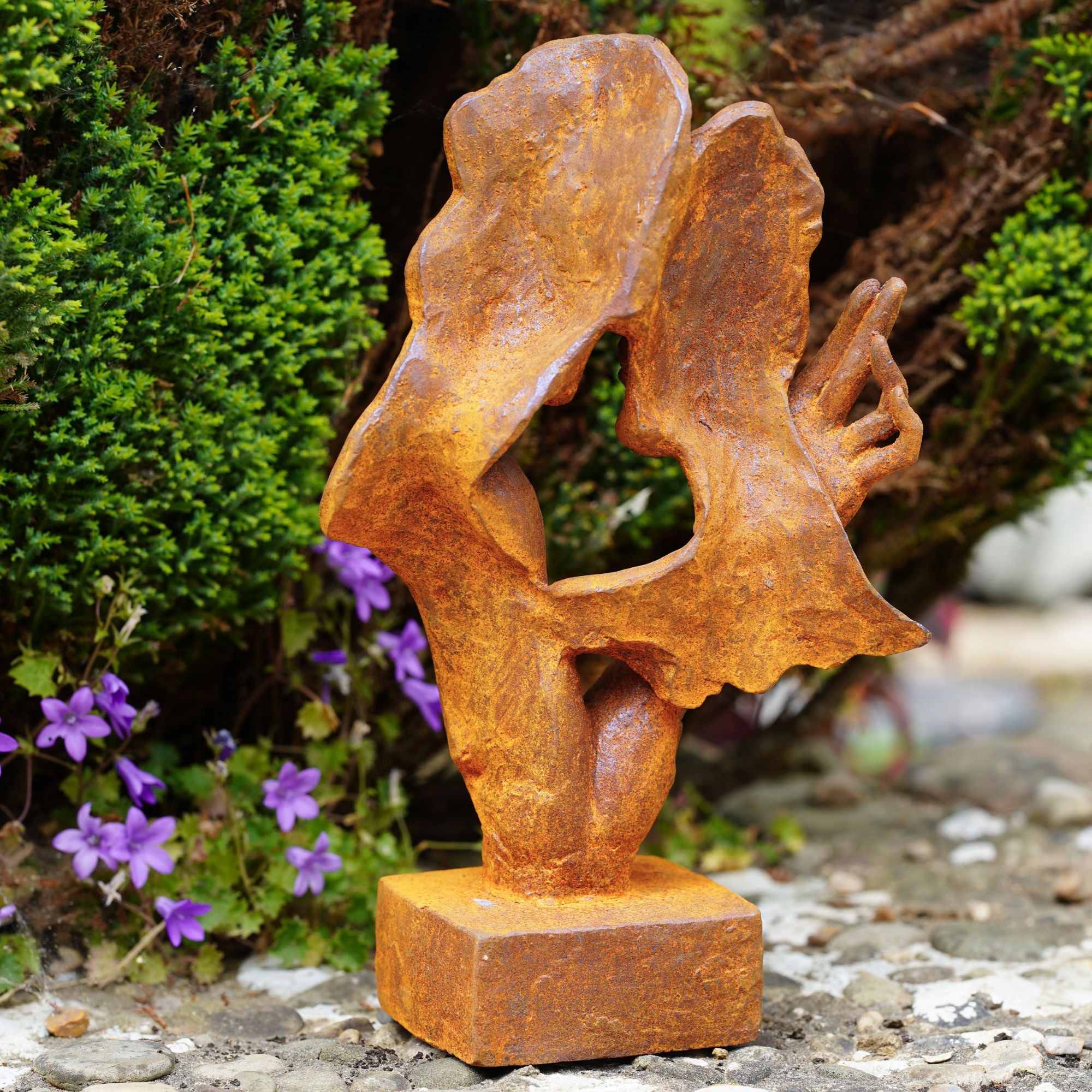 Cast Iron Lovers Sculpture – Antique Style Figurine Ornament for Home & Garden
