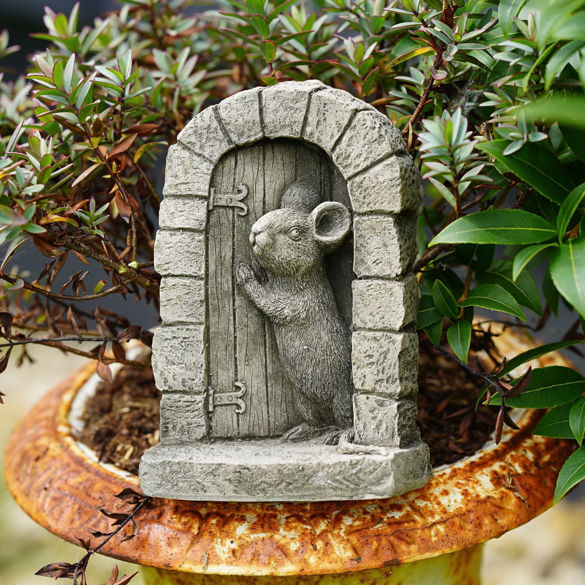 Mouse Door Stone Statue