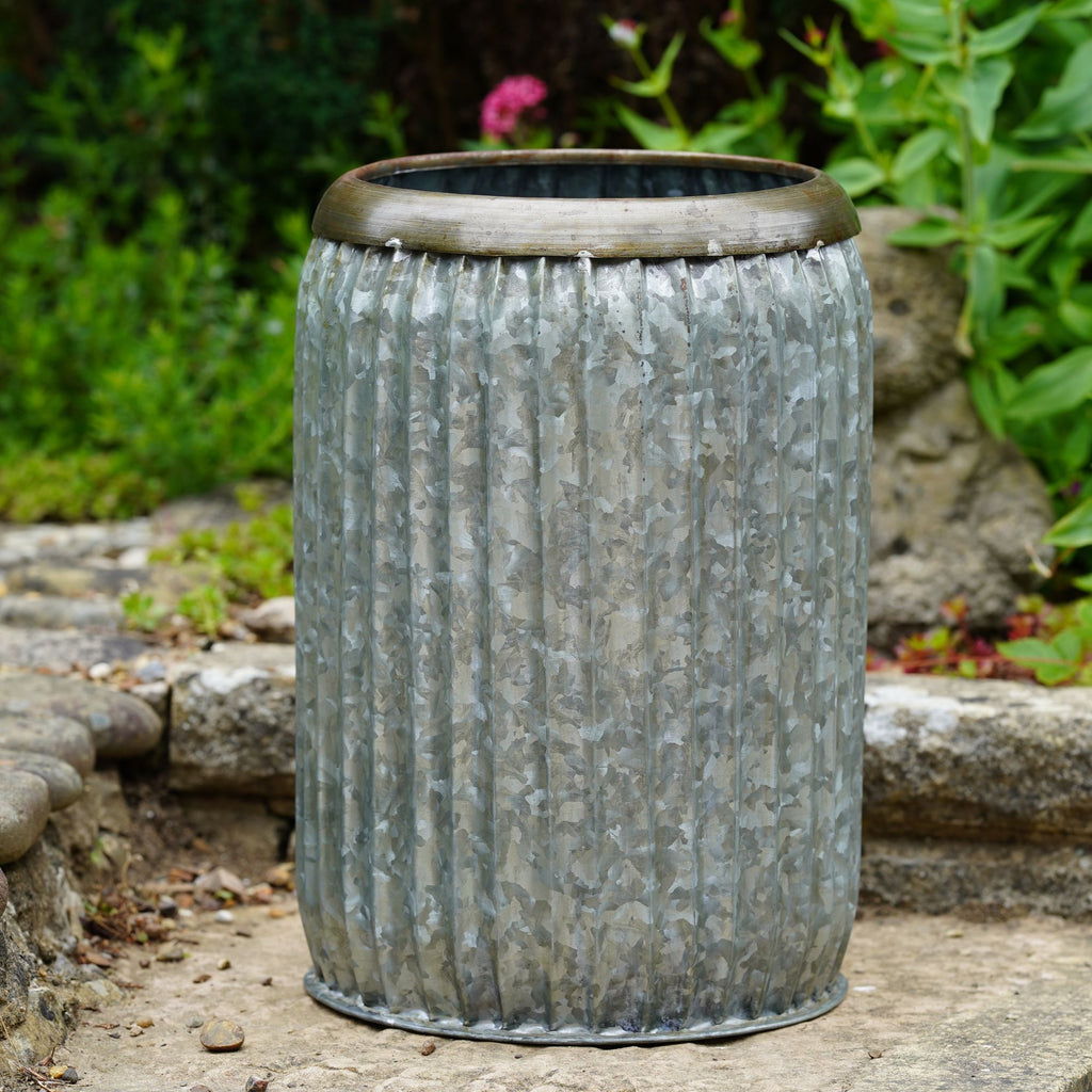 Galvanised Vintage Dolly Tub Planter – Ribbed Plant Pot for Garden