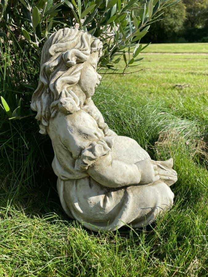 Reading Girl Stone Statue | Classical Garden Ornament