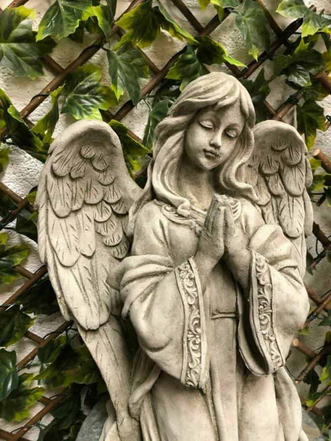 Praying Angel Statue