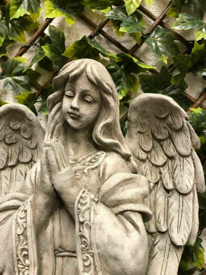 Praying Angel Statue