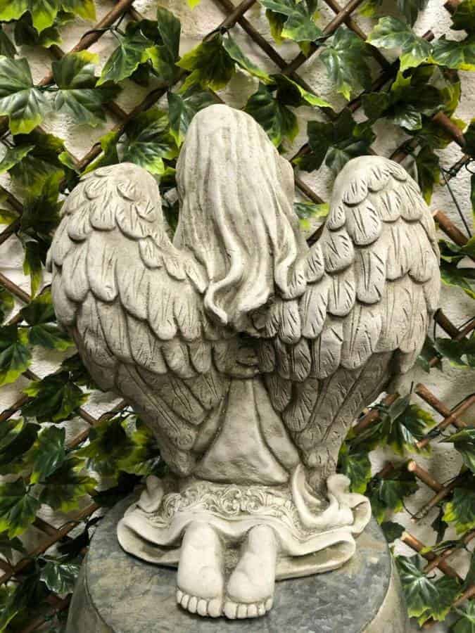 Praying Angel Statue