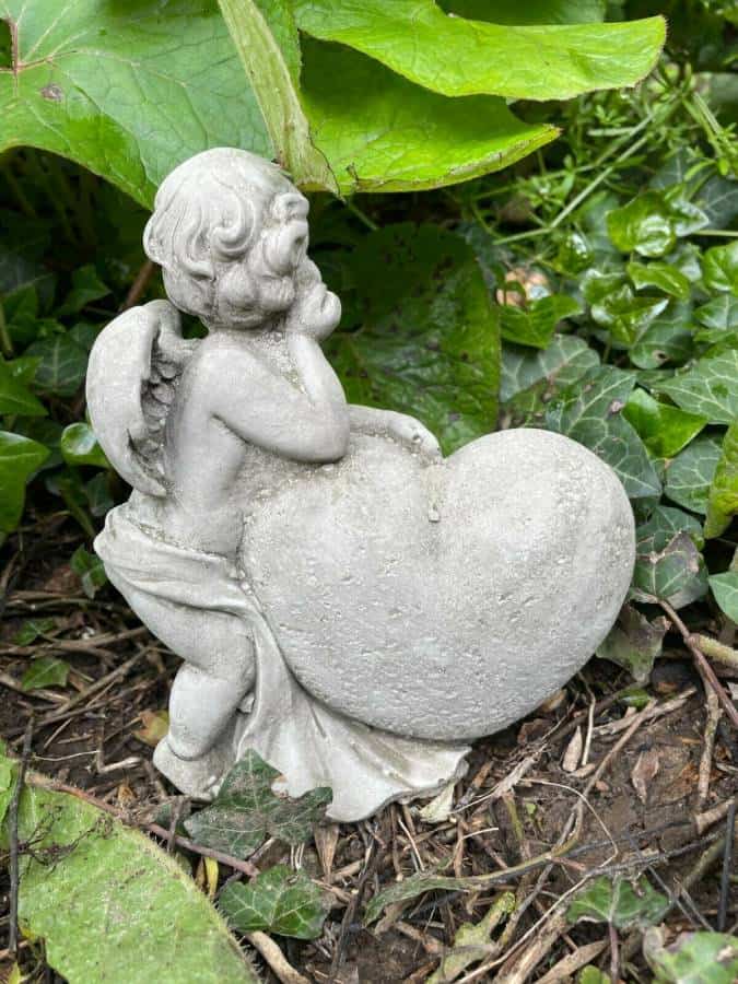 Cherub w Heart Stone Statue | Reconstituted Angel Nymph Outdoor Garden Ornament